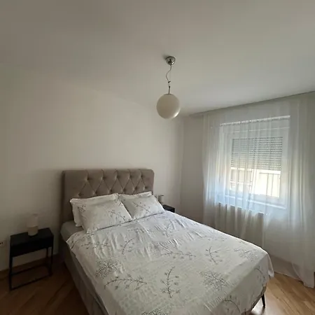 Lux